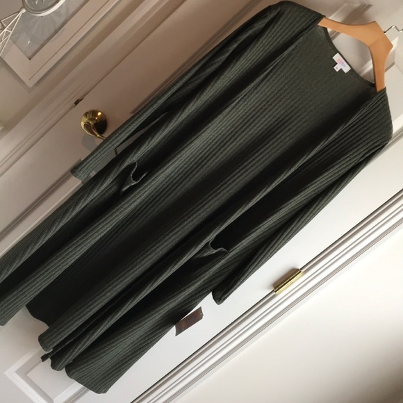 LuLaRoe Sweaters - Olive lularoe Sarah cardigan NWT
